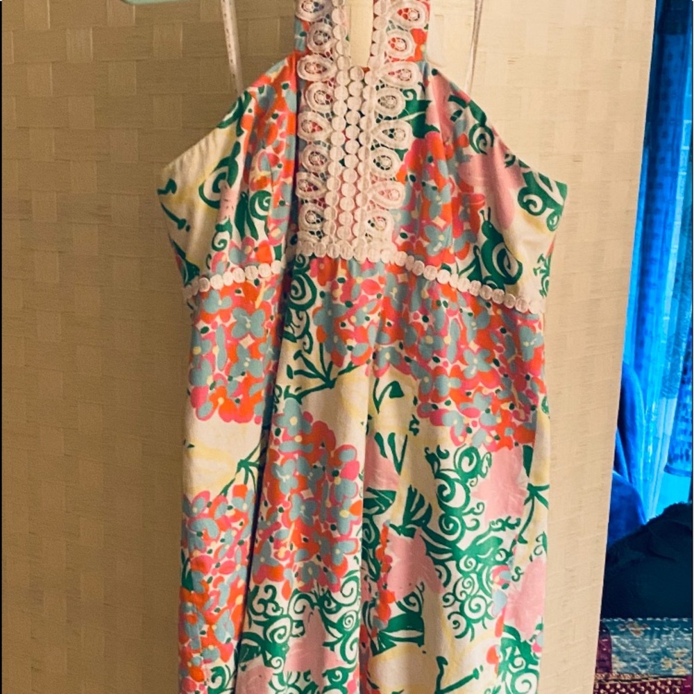 ‼️SALE‼️Lilly Pulitzer🌺🌸 Floral Halter Dress!